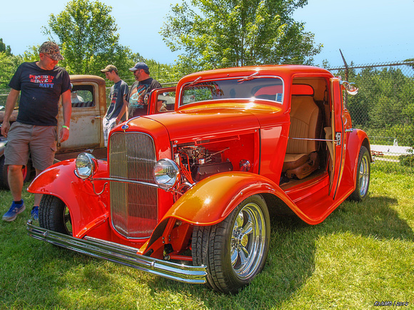 1932 Ford coupe hot rod