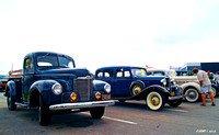 1947 International K81 & 1933 Chevrolet Master