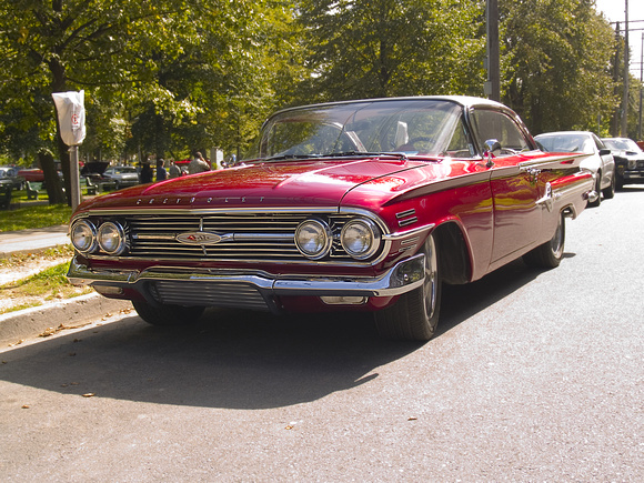1960 Chevrolet Impala resto-mod