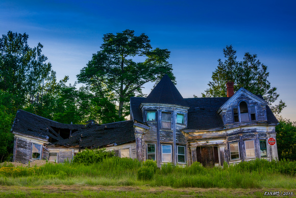 Abandoned House Near Frankfort, Maine