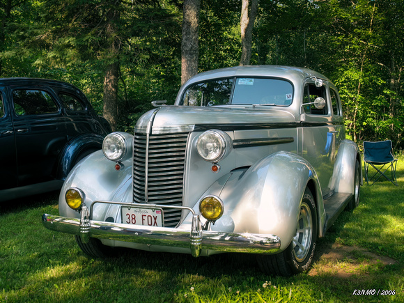 1938 Nash 2 door sedan