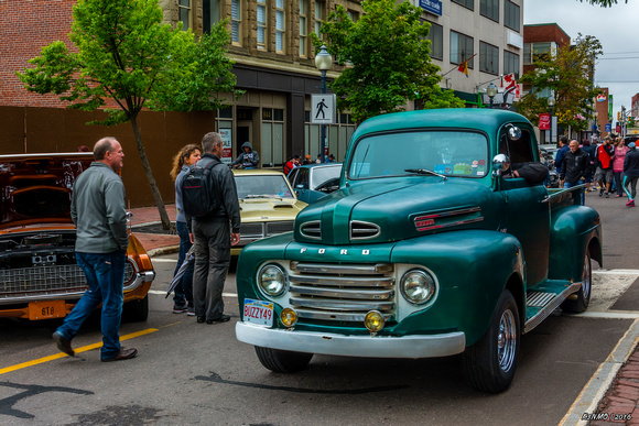 1949 Ford F47