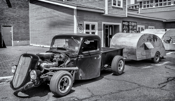 1935 Ford pickup hot rod & trailer from Maine
