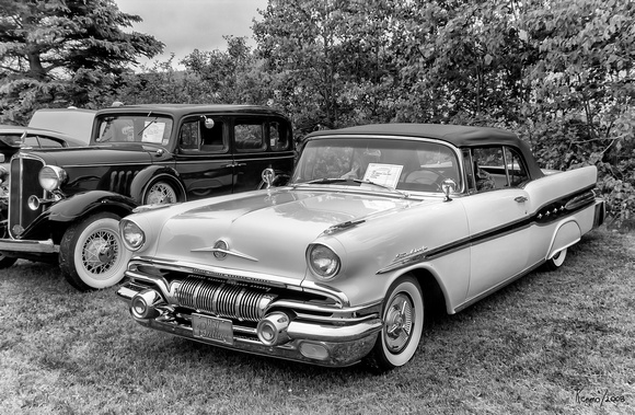 1957 Pontiac Star Chief convertible