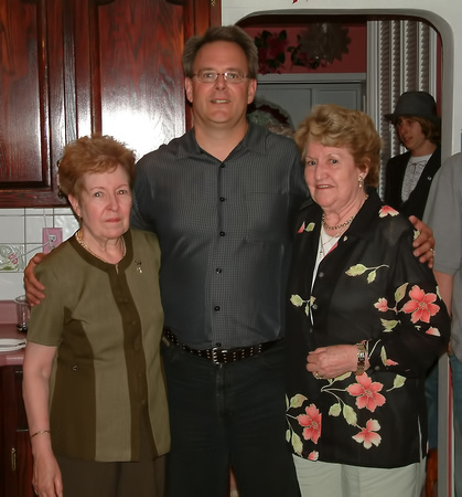 Mom, cousin Mike and Aunt Marie