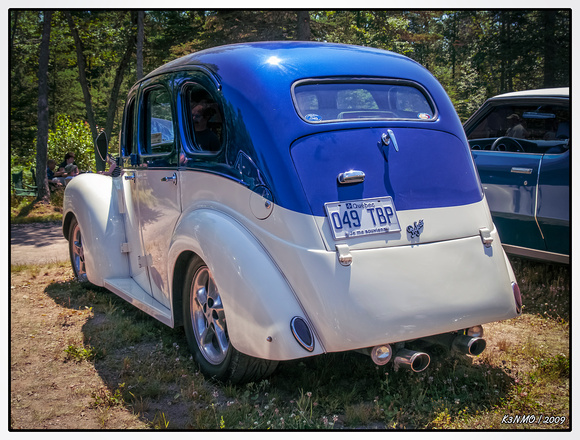 1949 Ford Prefect hot rod