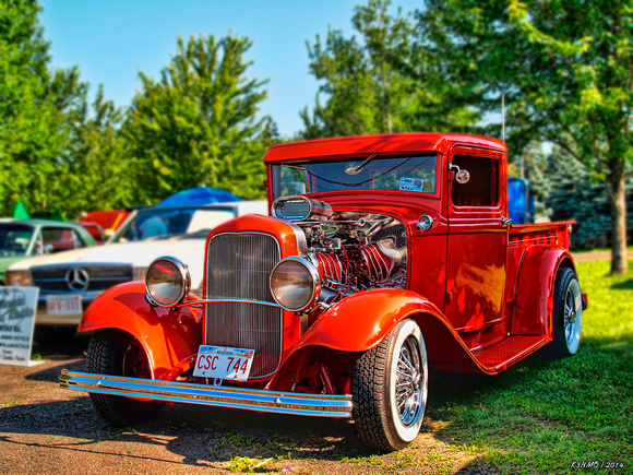 1930s Ford pickup truck hot rod