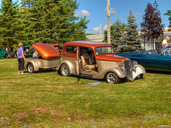 1933 Ford Tudor streetrod