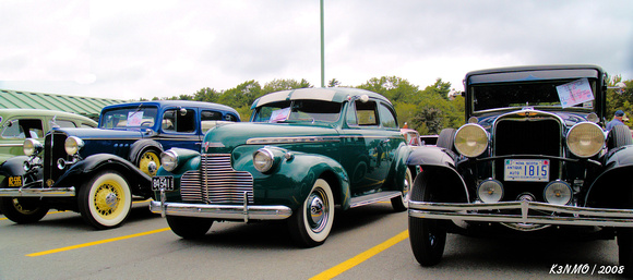 1933 Chevrolet, 1940 Chevrolet and 1933 Dodge DH