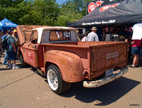 Cherry Bomb's 1964 Dodge D100